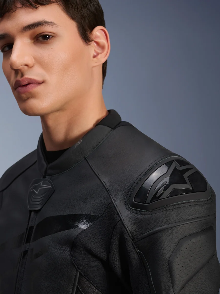Chaqueta De Cuero GP Plus R V4 Airflow - Imagen 7