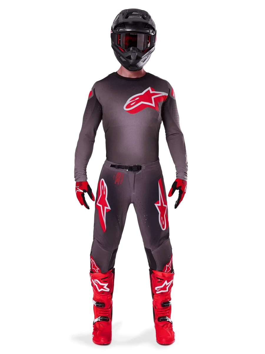 Pantalones Supertech Lipan 2025 - Imagen 5