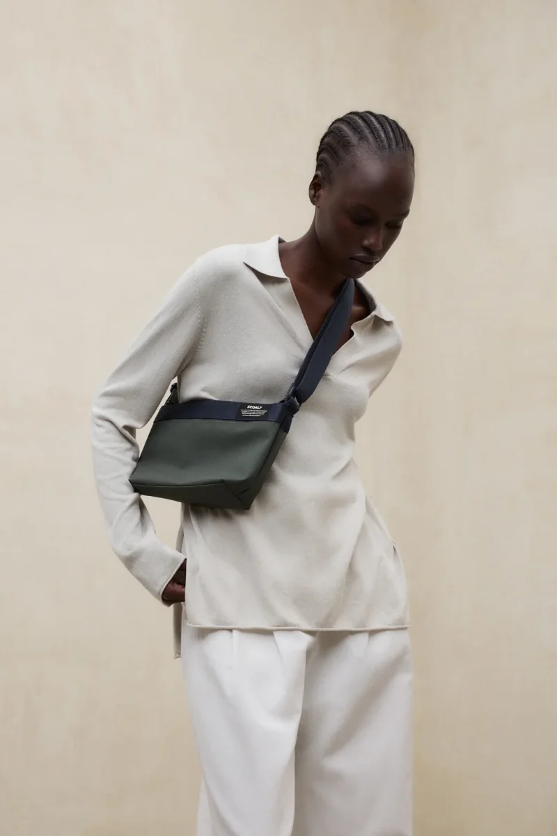 BOLSO BANDOLERA ARENY KHAKI DE MUJER - Imagen 2