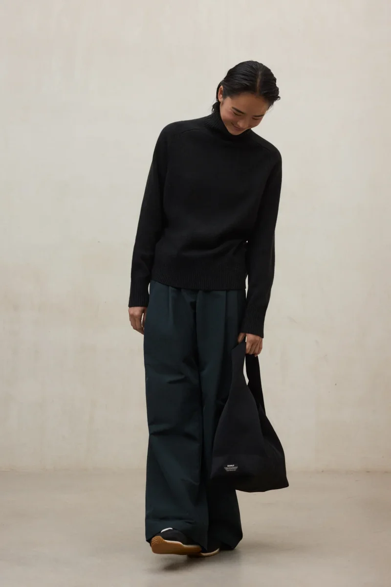 BOLSO DE HOMBRO GRANDE TIKA NEGRO - Imagen 3