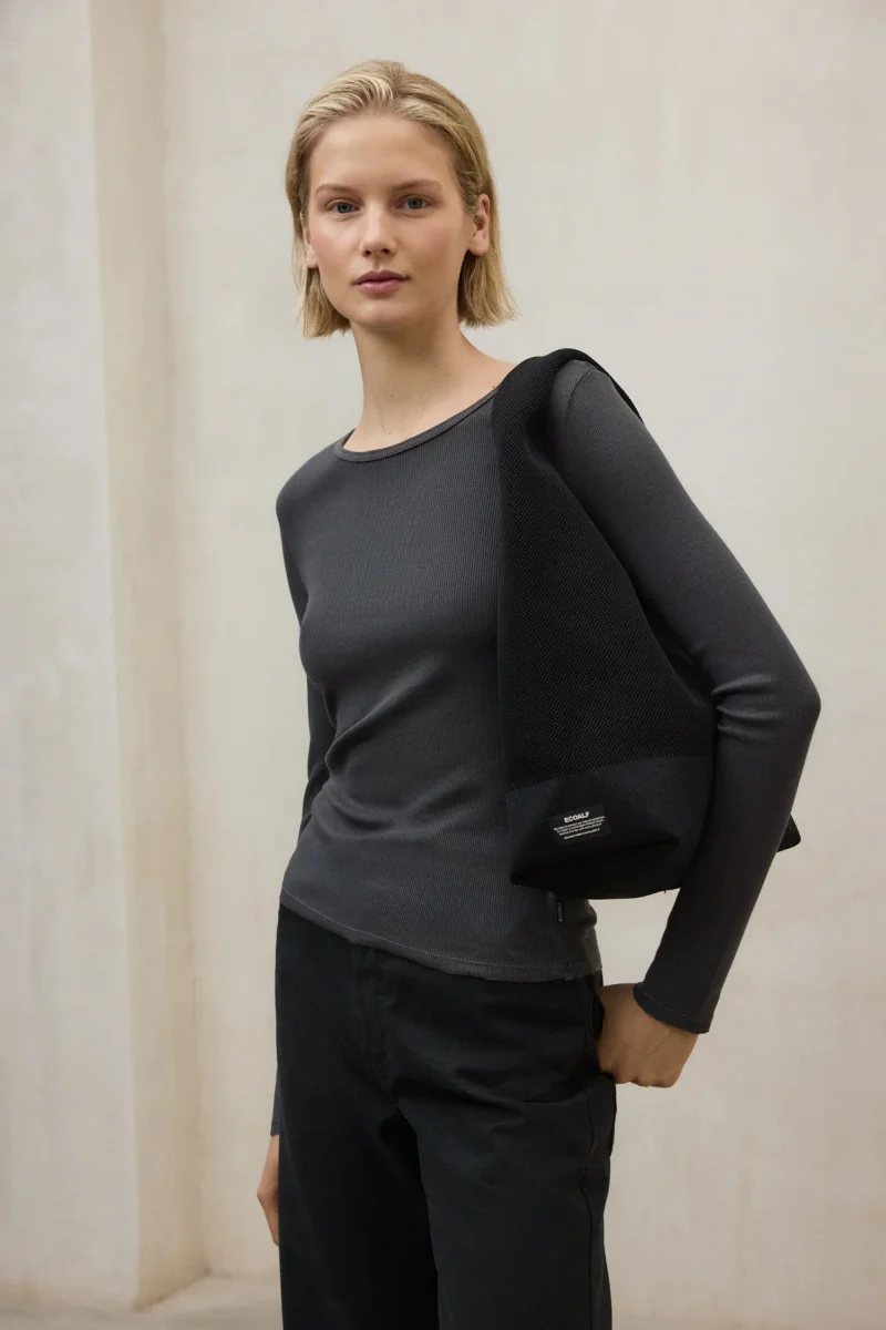 BOLSO DE HOMBRO GRANDE TIKA NEGRO - Imagen 4