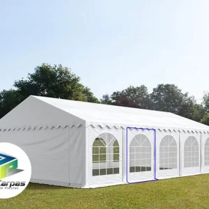 Lateral de PVC PLUS con ventana de 2x2m.